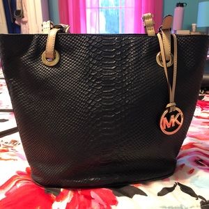 Michael Kors black purse